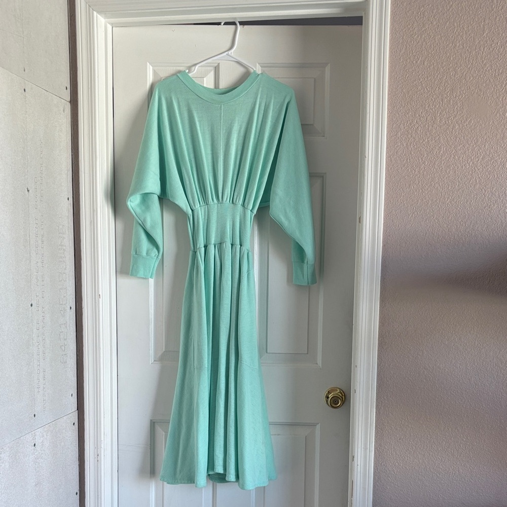 Vassarette Mint Long Sleeve Dress